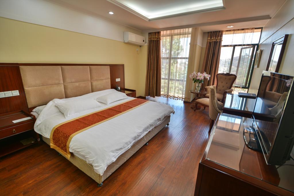 Arirang Hotel Кампала Экстерьер фото